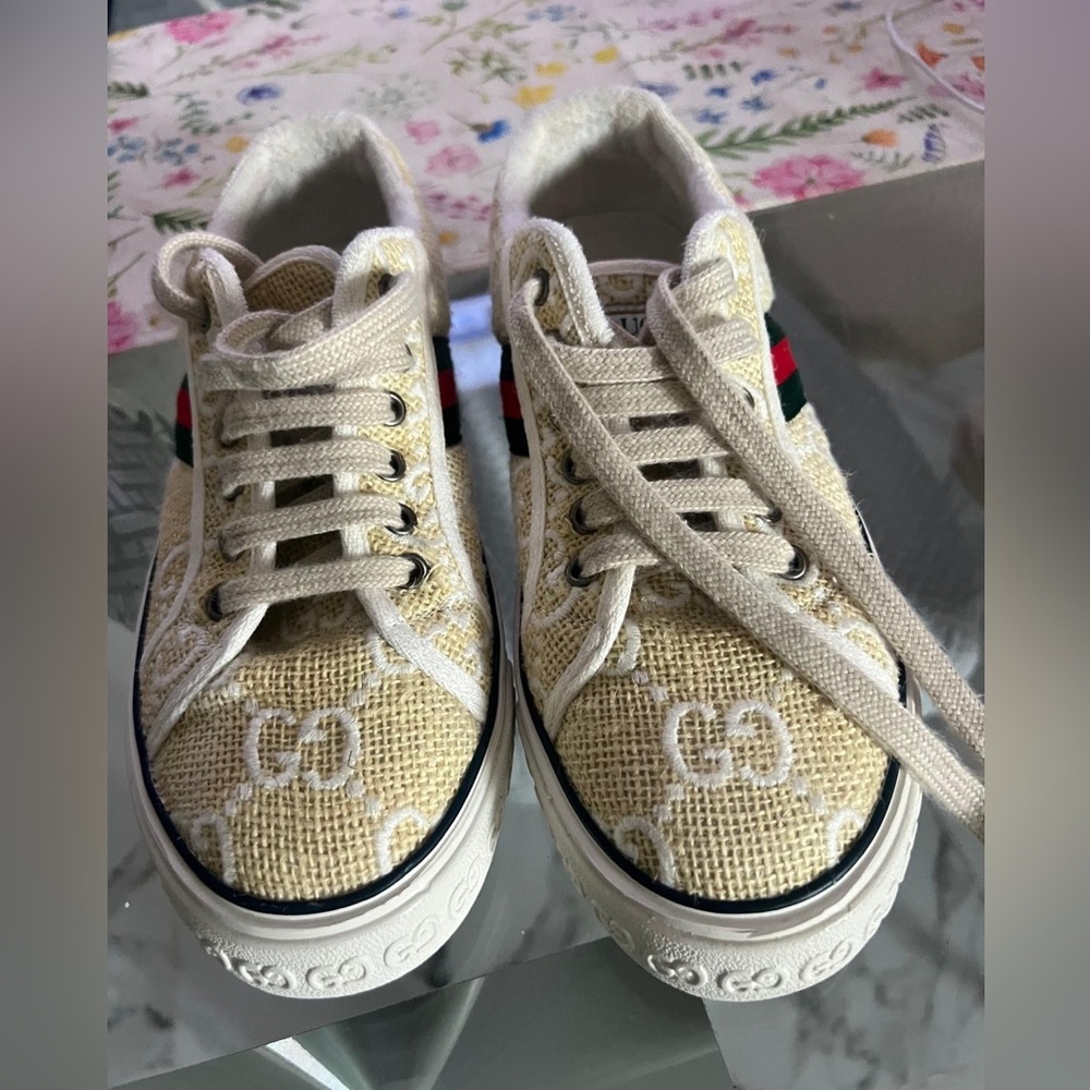 Gucci  Beige and White Canvas Sneakers